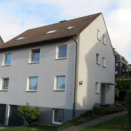 Gaestehaus Schoenenberg Daire *