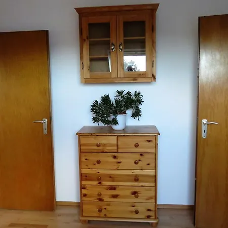 Daire Gaestehaus Schoenenberg